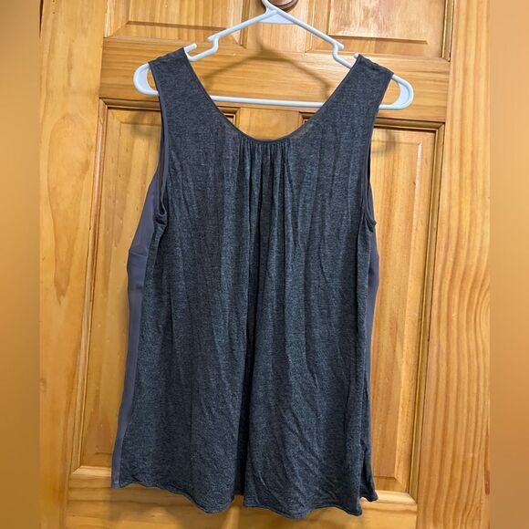 Coldwater Creek size PS(6-8) gray sequin embellished tank top - Picture 5 of 7